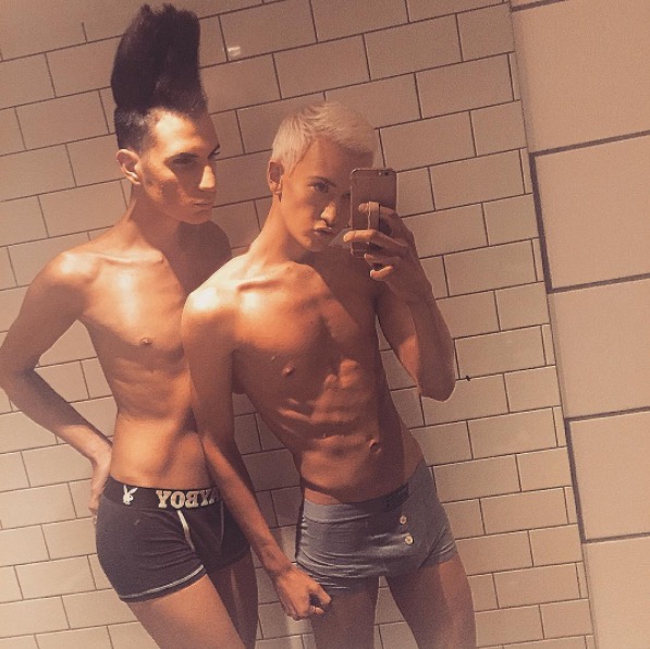 X Factor Pair Cure The Thirst With Their Abtastic Selfie T